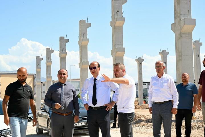 “İlçemizin Yol Standartlarını En Üst Seviyeye Çıkartıyoruz”